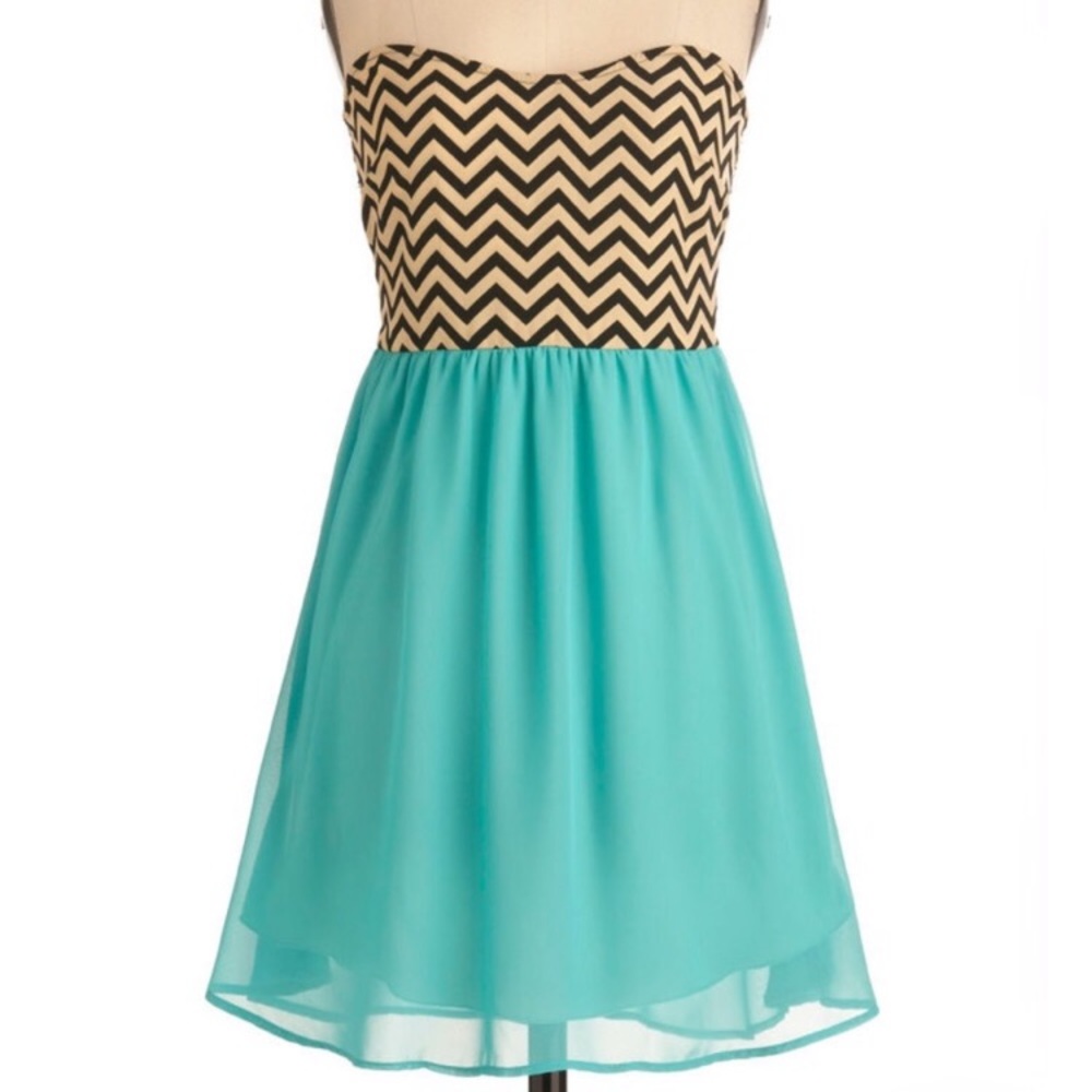 ModCloth Seafoam Green Chevron Sweetheart Dress